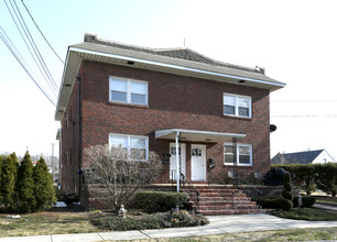 111-113 W Morris Ave in Linden, NJ - Building Photo - Building Photo