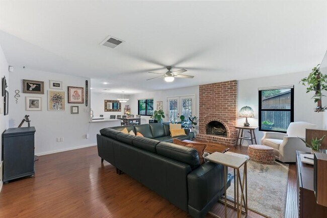 6609 Lancret Hill Dr in Austin, TX - Building Photo - Building Photo