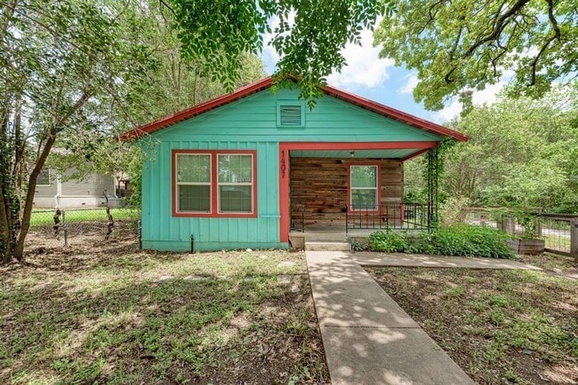 1407 Leona St in Austin, TX - Building Photo - Building Photo