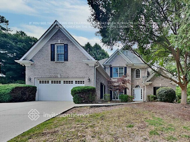 property at 14 Whitegrass Ct