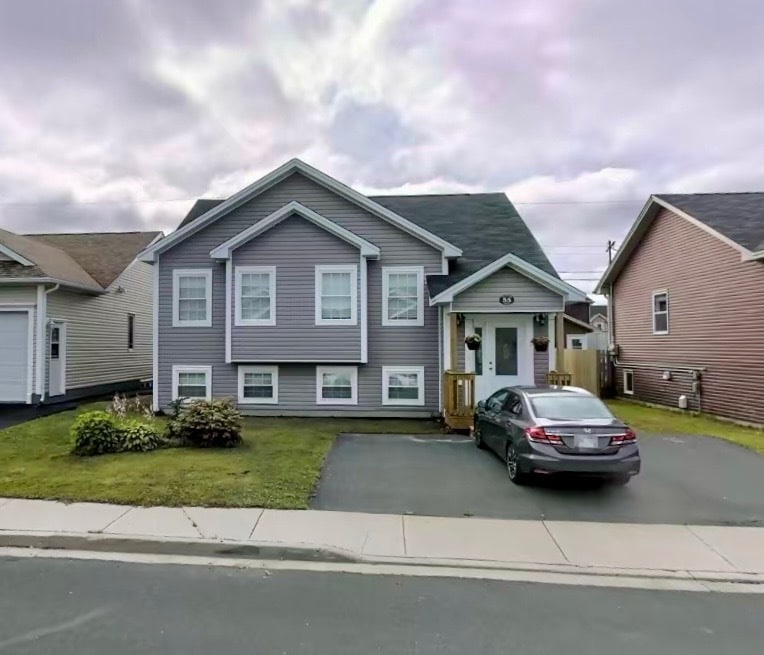51 Glenlonan Street in St John's, NL - Building Photo