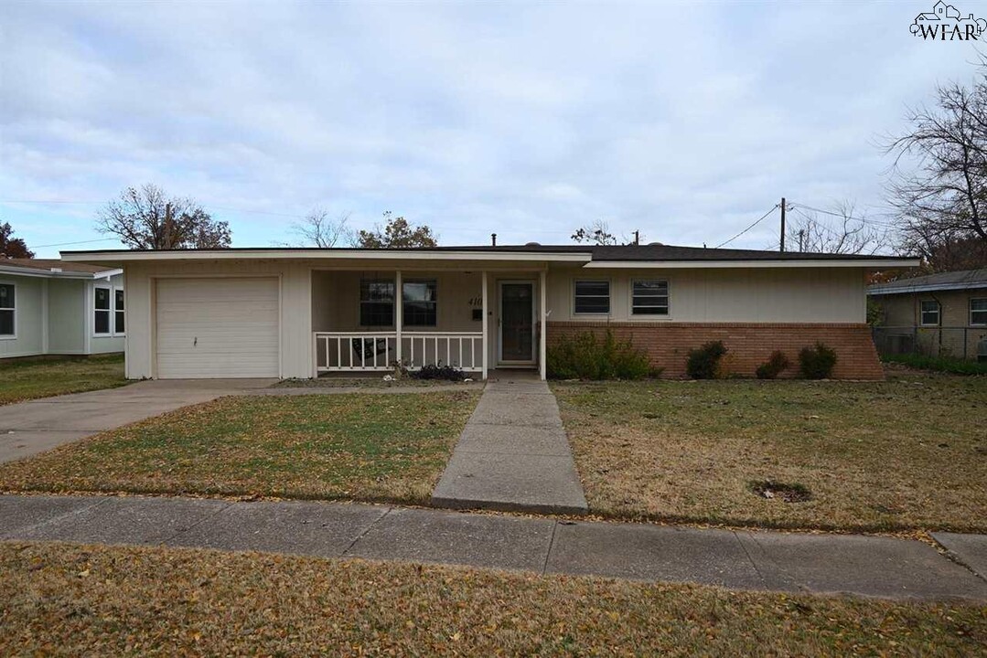 4106 Thomas Ave in Wichita Falls, TX - Foto de edificio