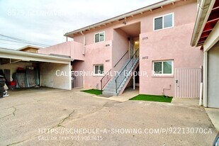 8579 Glenhaven St in San Diego, CA - Building Photo