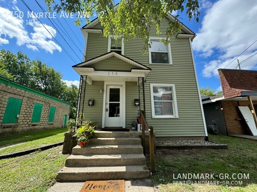 750 Myrtle St NW in Grand Rapids, MI - Building Photo