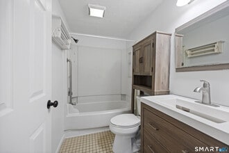 9 Guiel Pl in Meriden, CT - Building Photo - Building Photo