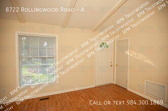 8722 Rollingwood Rd in Chapel Hill, NC - Building Photo - Building Photo