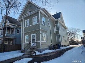 538 Howard Ave in New Haven, CT - Building Photo