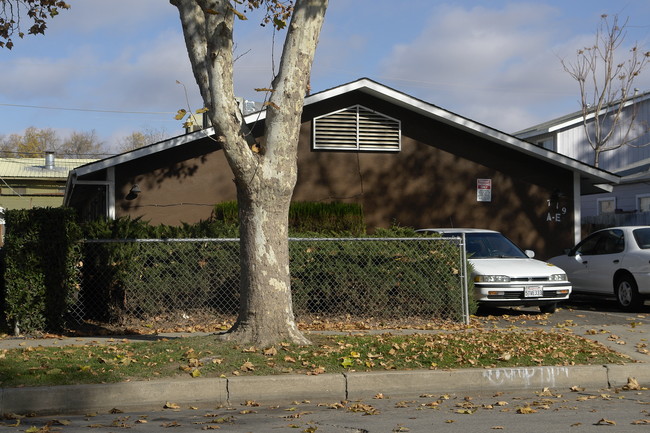 719 W 23rd St in Merced, CA - Building Photo - Building Photo