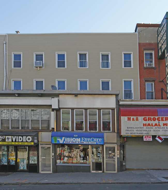 529 Nostrand Ave in Brooklyn, NY - Building Photo - Building Photo