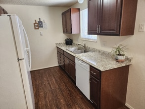 228 Glenda Dr, Unit 2 in Loveland, CO - Foto de edificio - Building Photo