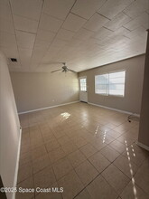 122 Laurel Oak St in West Melbourne, FL - Building Photo - Building Photo