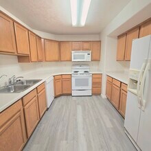 8083 N Ridge Loop E in Eagle Mountain, UT - Building Photo - Building Photo