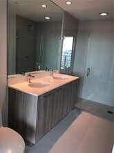 501 NE 31st St, Unit 903 in Miami, FL - Building Photo - Building Photo