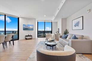 398 NE 5th St, Unit SI ID1372295P in Miami, FL - Building Photo
