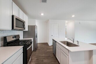 15203 Sacred Ibis in San Antonio, TX - Building Photo - Building Photo