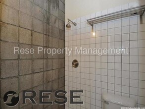 360 W Broadway-Unit -235 in Salt Lake City, UT - Foto de edificio - Building Photo
