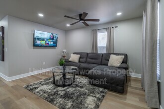 410 St Johns Ave SW in Atlanta, GA - Building Photo - Building Photo