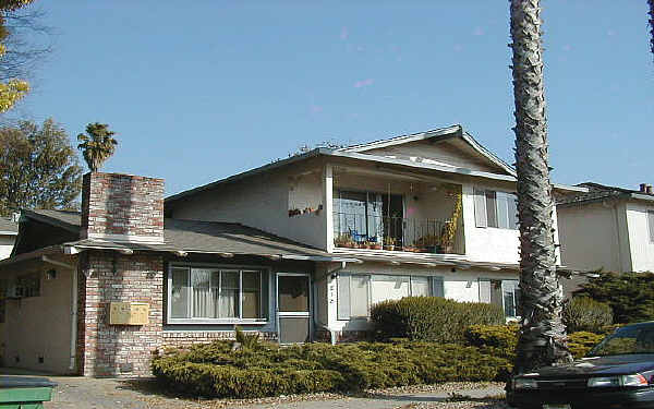 818 Teresi Ct in San Jose, CA - Foto de edificio - Building Photo