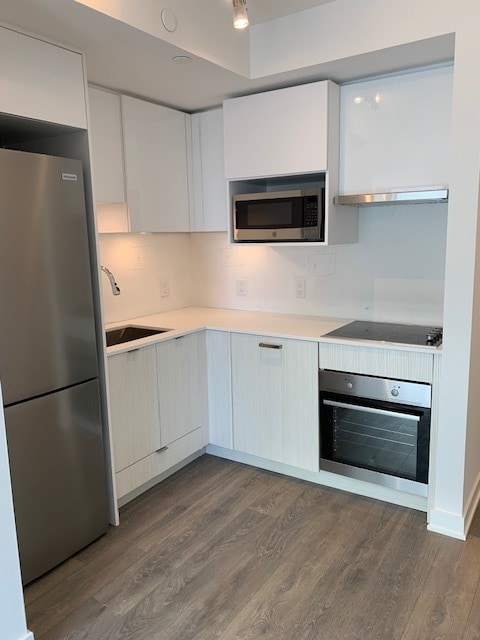 property at 195 Redpath Av