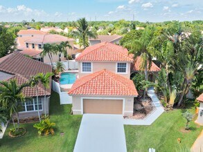 18232 SW 5th St in Pembroke Pines, FL - Building Photo - Building Photo