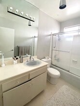 1951 Malcolm Ave, Unit 207 in Los Angeles, CA - Building Photo - Building Photo