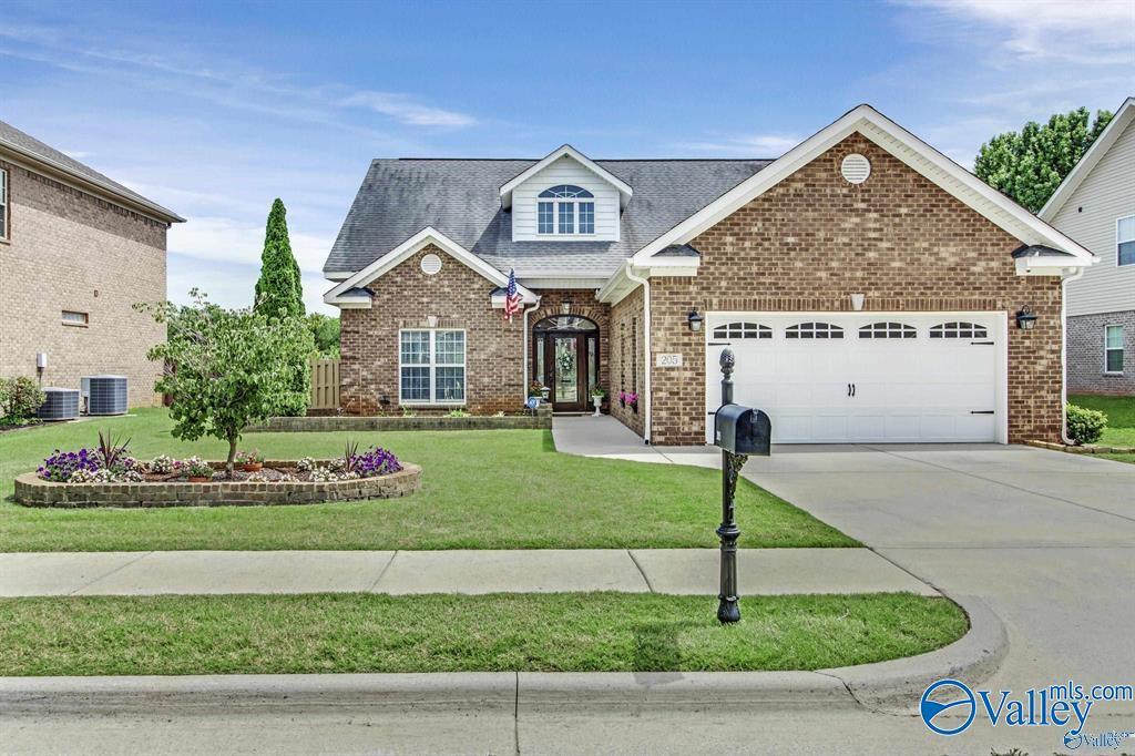 205 Taunton St in Huntsville, AL - Building Photo