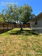 280 SW Range Dr in Waldport, OR - Building Photo - Building Photo