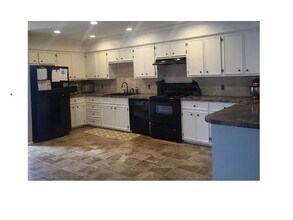 300 Main St in Marble Falls, TX - Building Photo - Building Photo