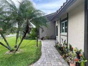10468 Montpelier Cir in Orlando, FL - Building Photo - Building Photo