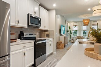 4638 Arboretum Cir in Naples, FL - Building Photo - Building Photo