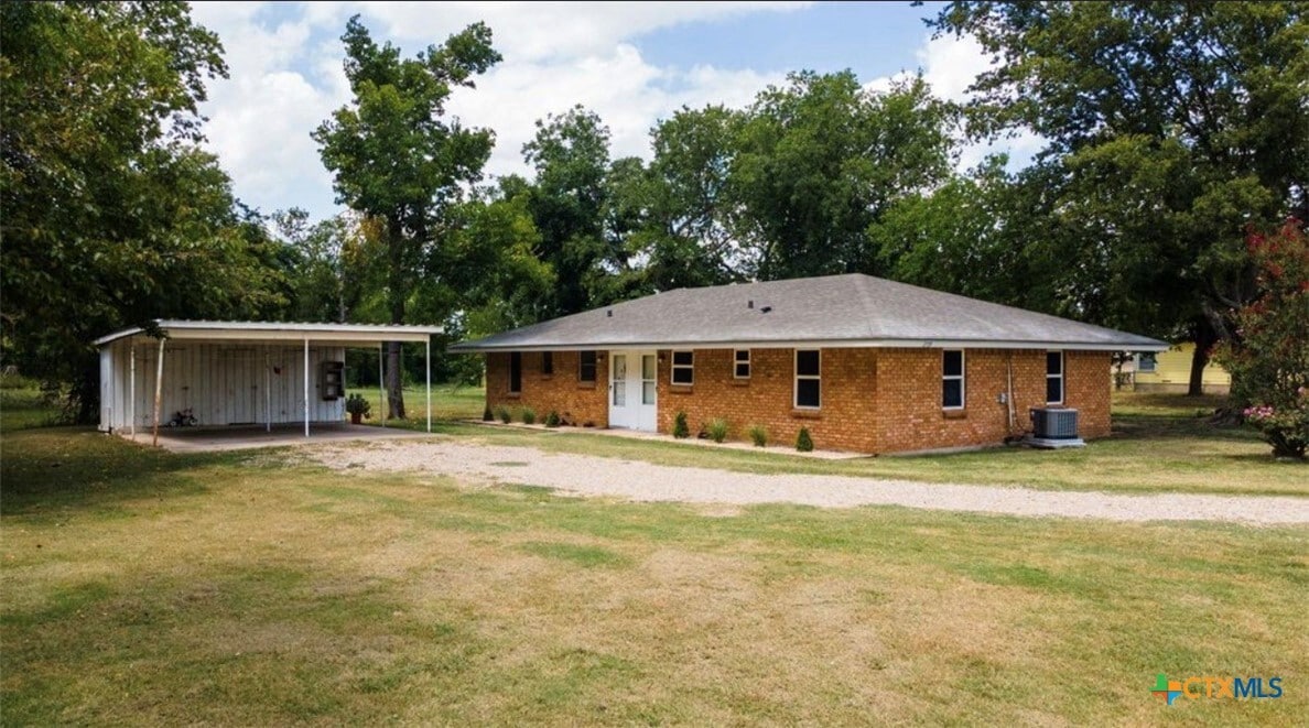 2901 W Avenue B in Temple, TX - Building Photo