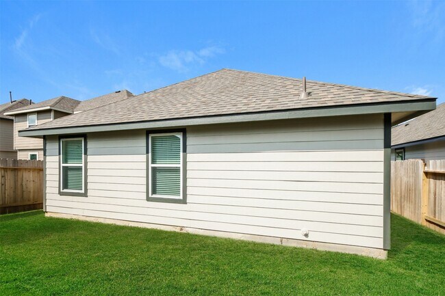 1117 Copal Trl in Conroe, TX - Foto de edificio - Building Photo