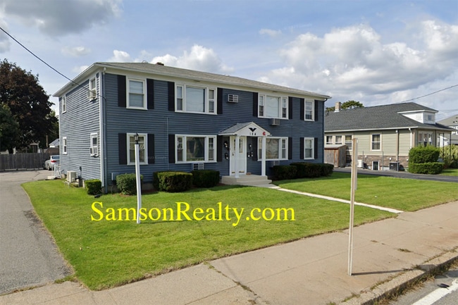 184 Newport Ave in Pawtucket, RI - Building Photo - Building Photo