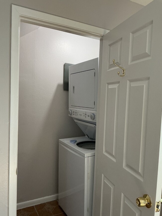 property at 701 Rosedale St