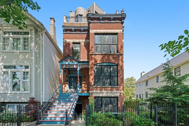 property at 2633 N Magnolia Ave