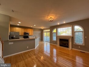 895 Chatfield Rd in Warrington, PA - Building Photo - Building Photo