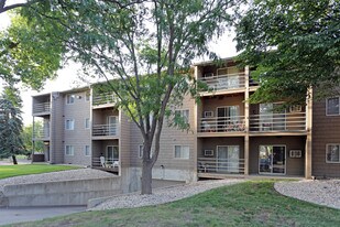 Beadle West Apartments in Sioux Falls, SD - Building Photo