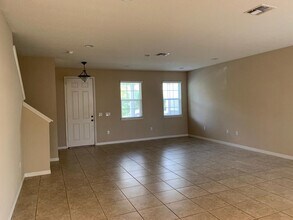 13718 Beckman Dr in Windermere, FL - Building Photo - Building Photo
