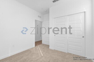 10365 Bayson Wy in Elk Grove, CA - Building Photo - Building Photo