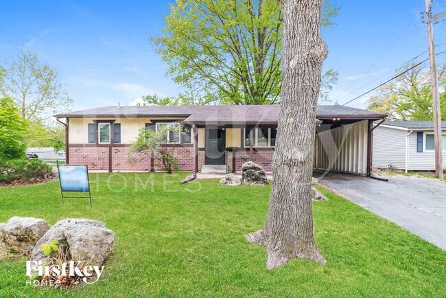property at 930 5th Plaza