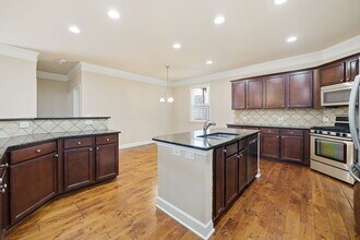 10012 Park Sky Cir in Johns Creek, GA - Building Photo - Building Photo