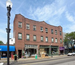 The Cottage in Pittsburgh, PA - Building Photo - Building Photo