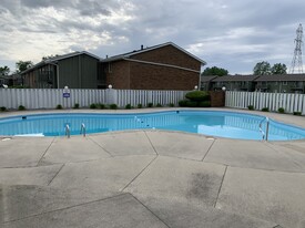 2275 N Cable Rd, Unit 166