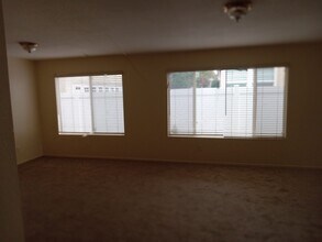 520 N Cambridge St in Orange, CA - Building Photo - Building Photo