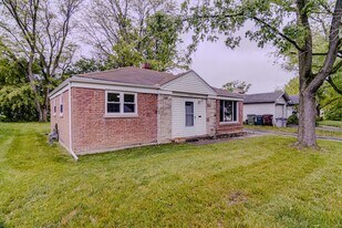 336 Manitowac St in Park Forest, IL - Building Photo