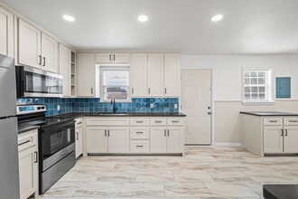 4823 9th St in Lubbock, TX - Building Photo - Building Photo