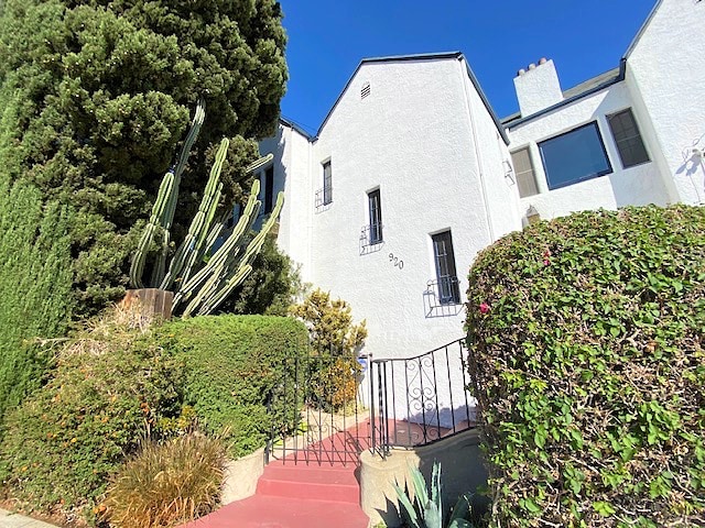920 N Hoover St, Unit D