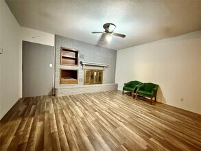 1013 W 3rd St in Elk City, OK - Building Photo - Building Photo