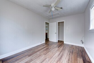 1209 Cabell St in Houston, TX - Building Photo - Building Photo