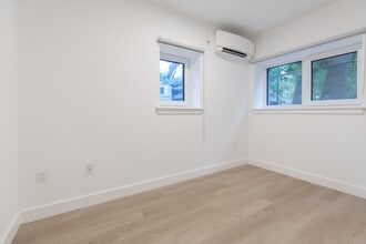 2837 Washington St, Unit 4 in Boston, MA - Foto de edificio - Building Photo